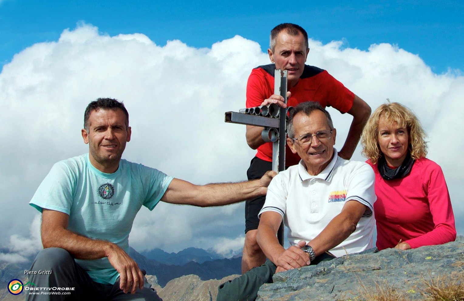 32 Autoscatto alla croce di vetta-anticima Grabiasca (2670 m.).jpg